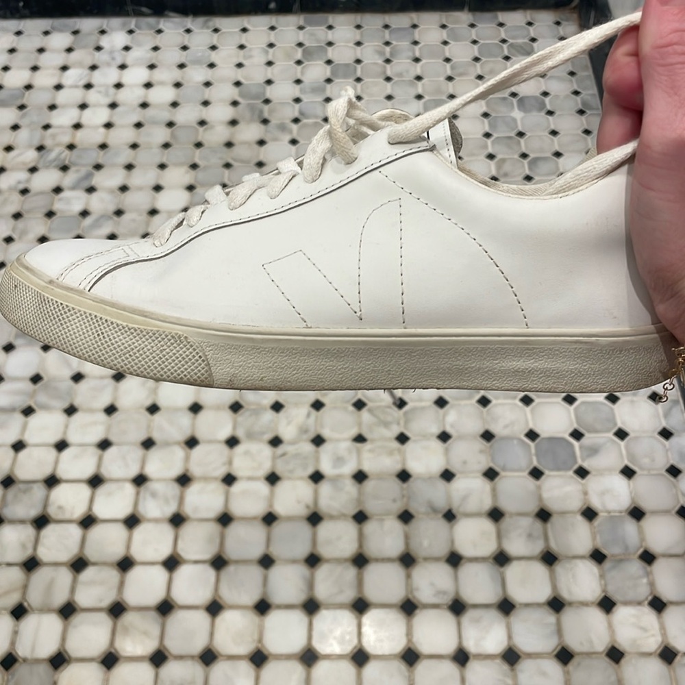 White Vejas, great condition. Worn less than 5 times.